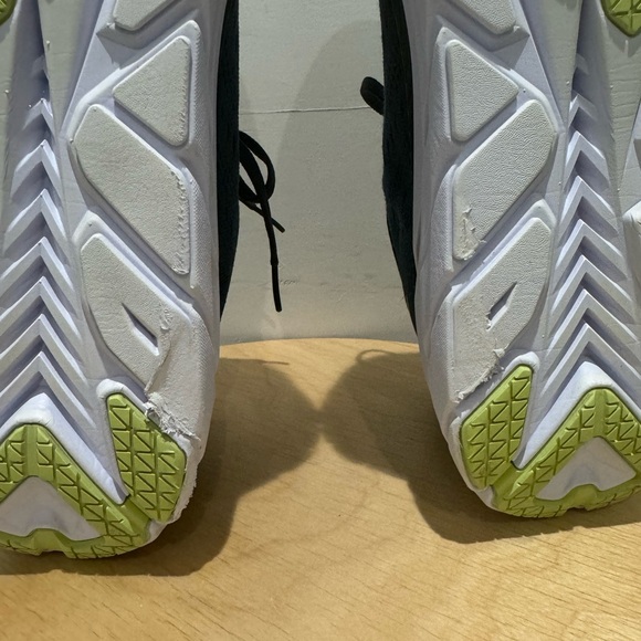 Hoka One One Clifton 8 Blue Coral Butterfly Men’s Size 12.5D - Picture 7 of 9